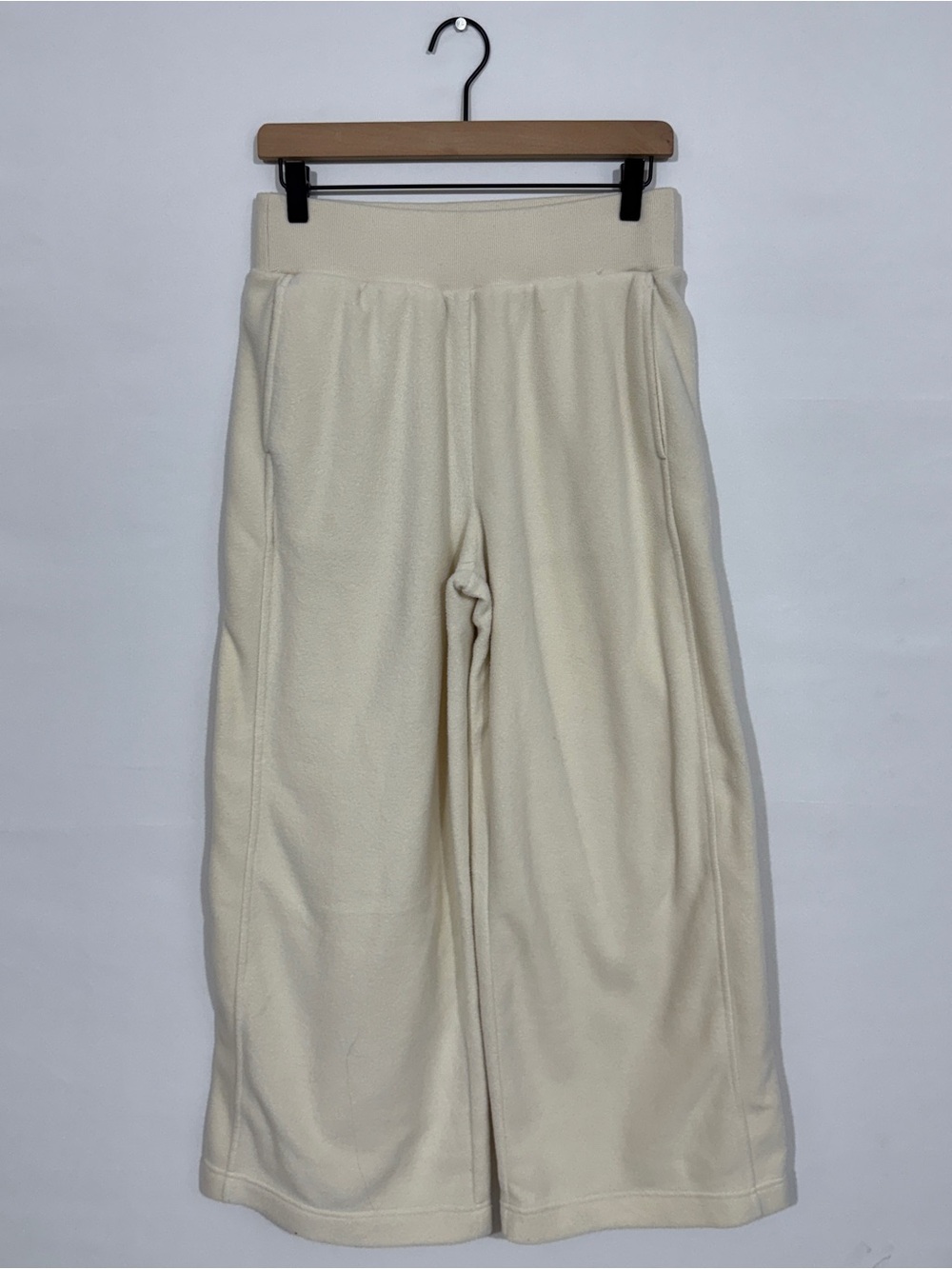 WAP149 {Old Navy} "Performance Fleece" Petite Cream Teddy Wide Leg Sweatpants